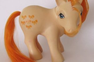 Nirvana ponies: Colombia. Bowties.